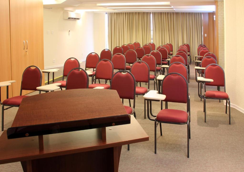 Hotel Ema Palace São José dos Campos Zewnętrze zdjęcie